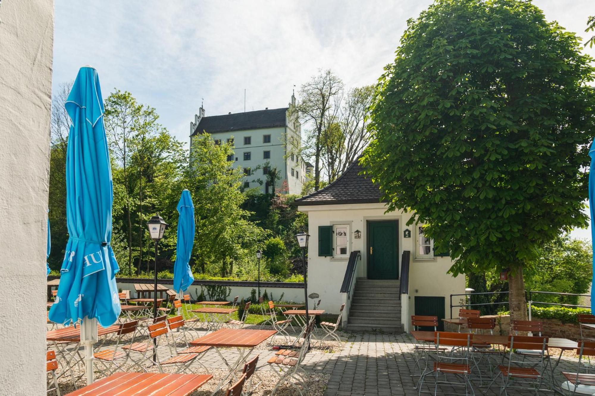 Hotel Restaurant Taverna Eching  外观 照片