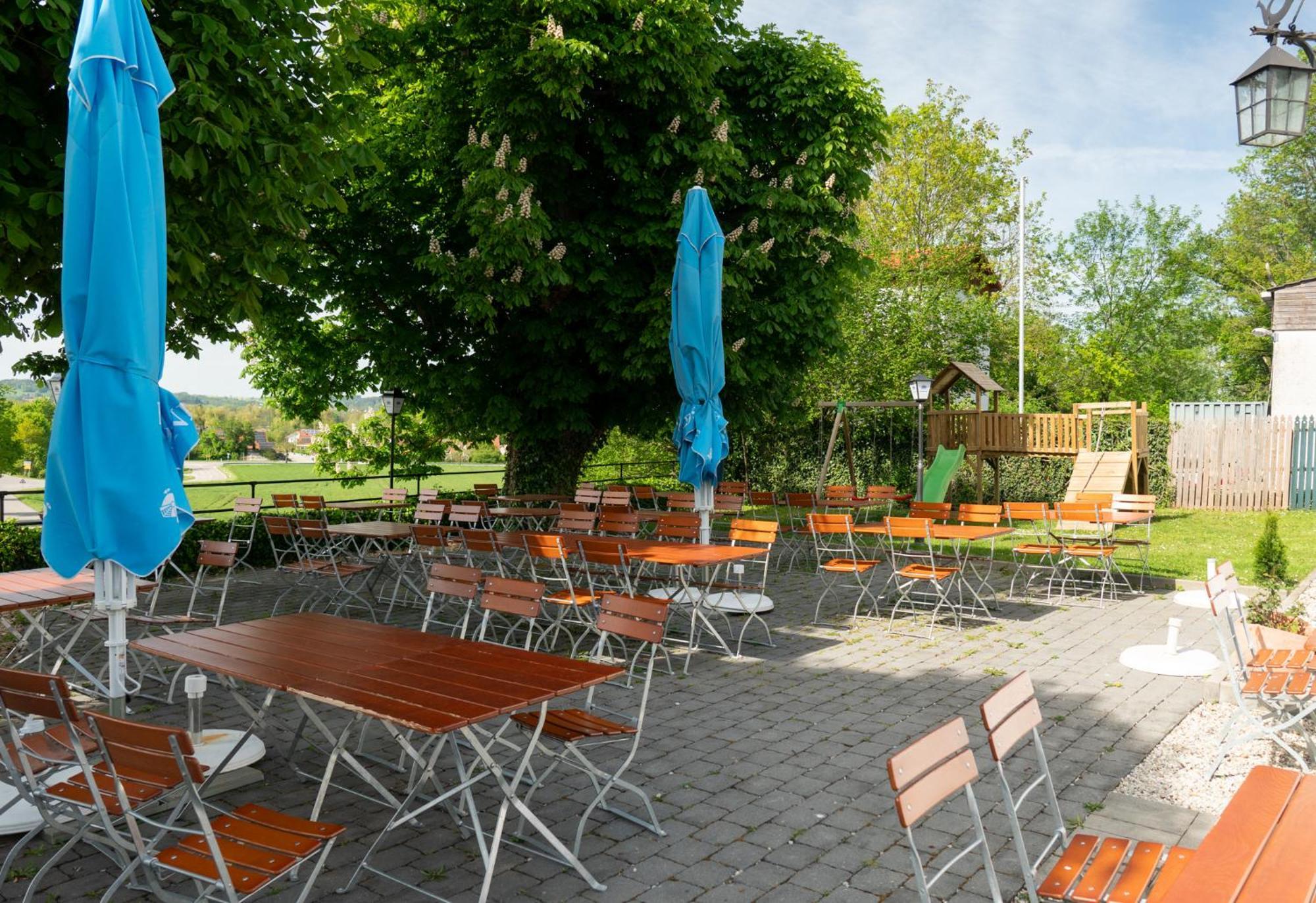 Hotel Restaurant Taverna Eching  外观 照片